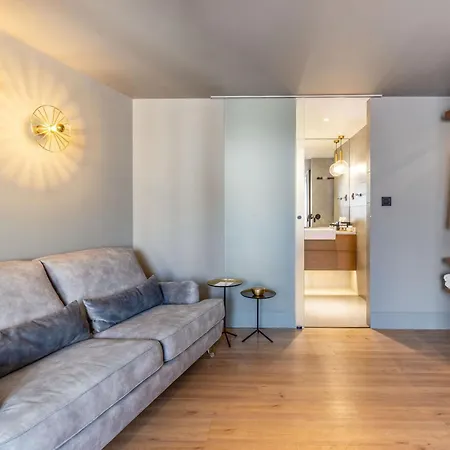 Bob W Eolou Hotel 4*