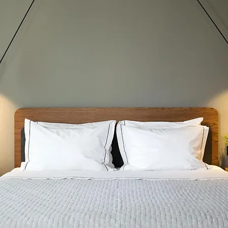 Hotel Bob W Eolou
