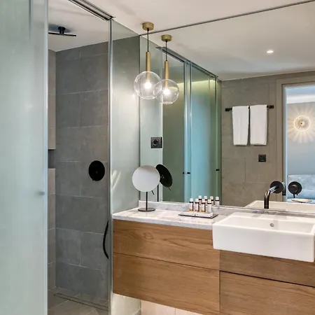 Hotel Bob W Eolou