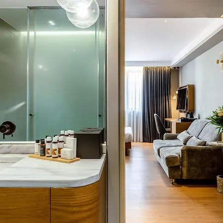 Hotel Bob W Eolou Atene