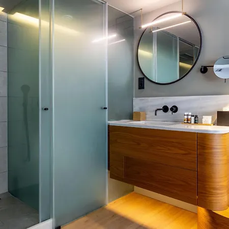 Bob W Eolou Hotel 4*